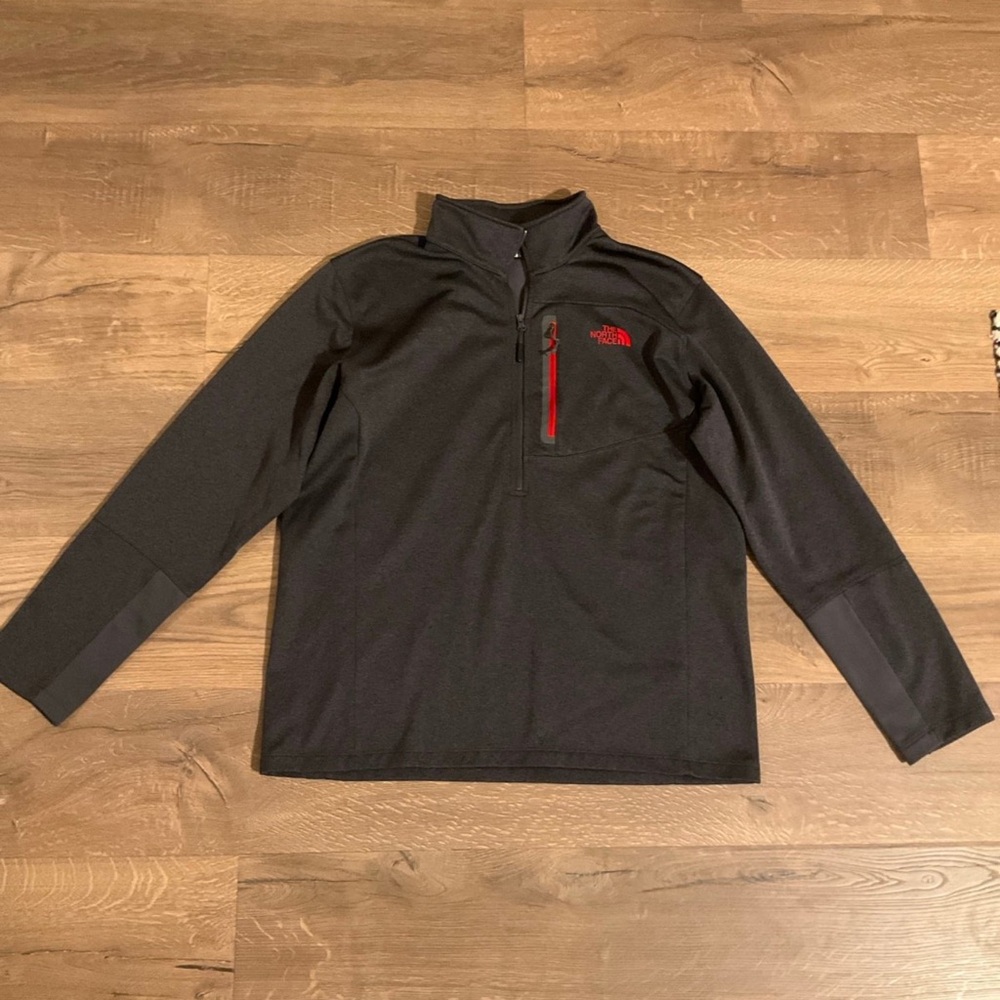 Men’s The North Face dark gray, red 1/4 zip fleece lined pullover, XL